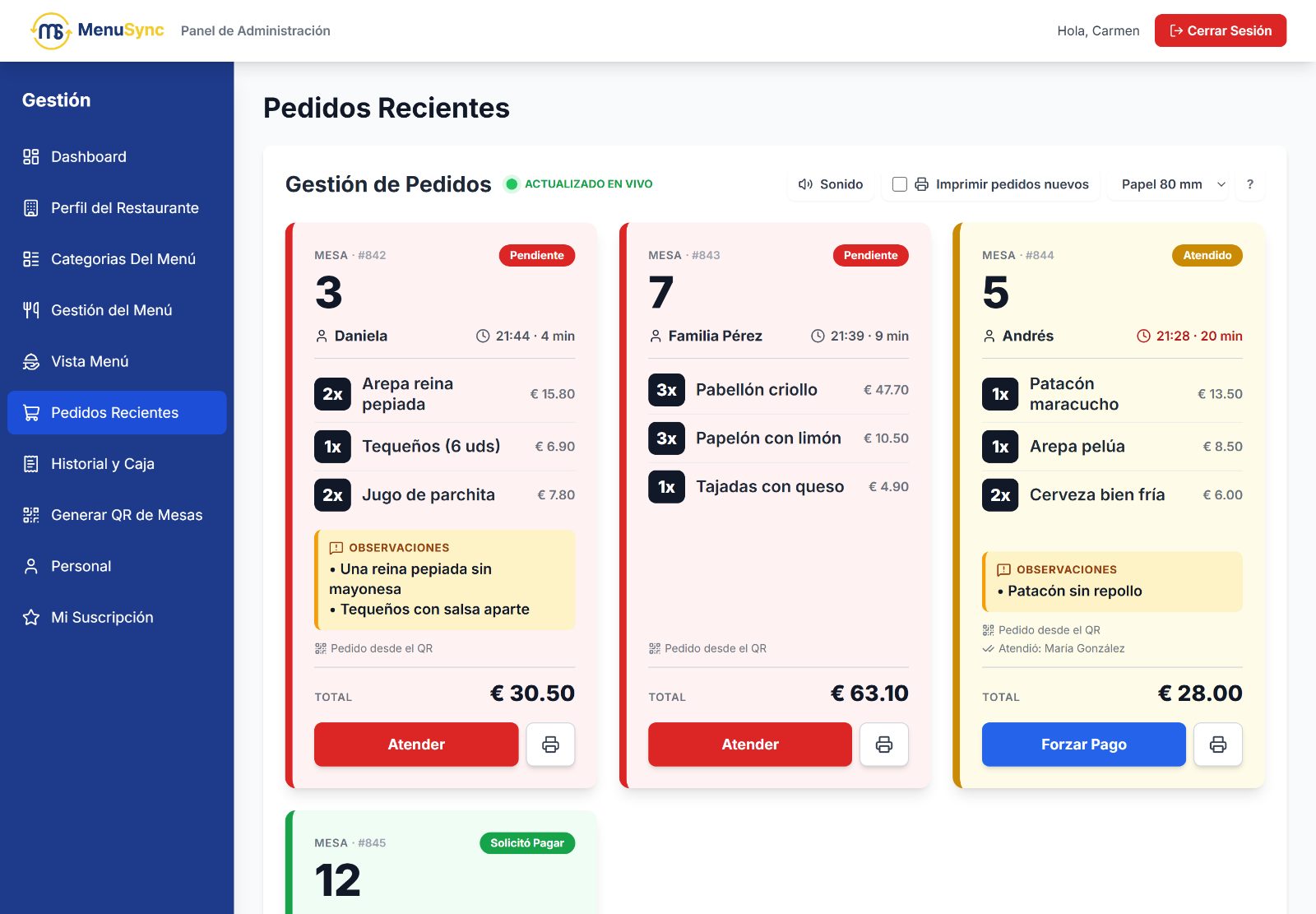 Pantalla de pedidos en cocina con estados, observaciones y propinas